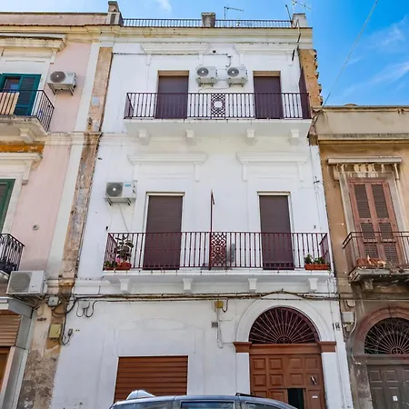 Eva - Happy Appartement Bari